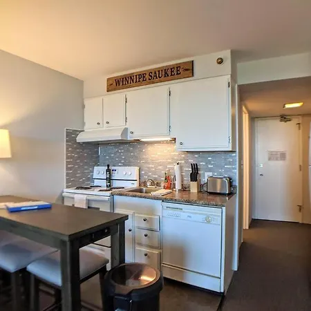 Cute Cedar Lodge Studio With Balcony & Lake Views! Laconia Extérieur photo
